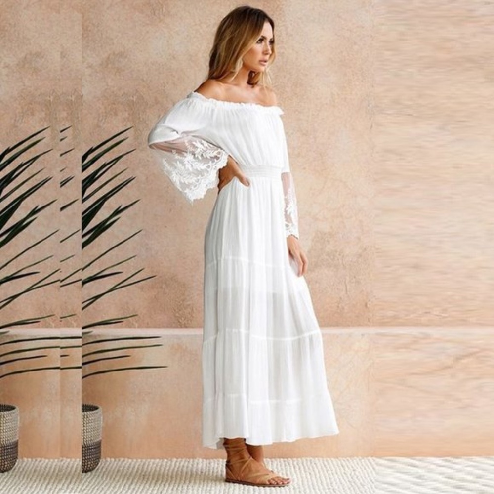 Off shoulder lace sleeve Maxi Dress - Picture 3 of 6